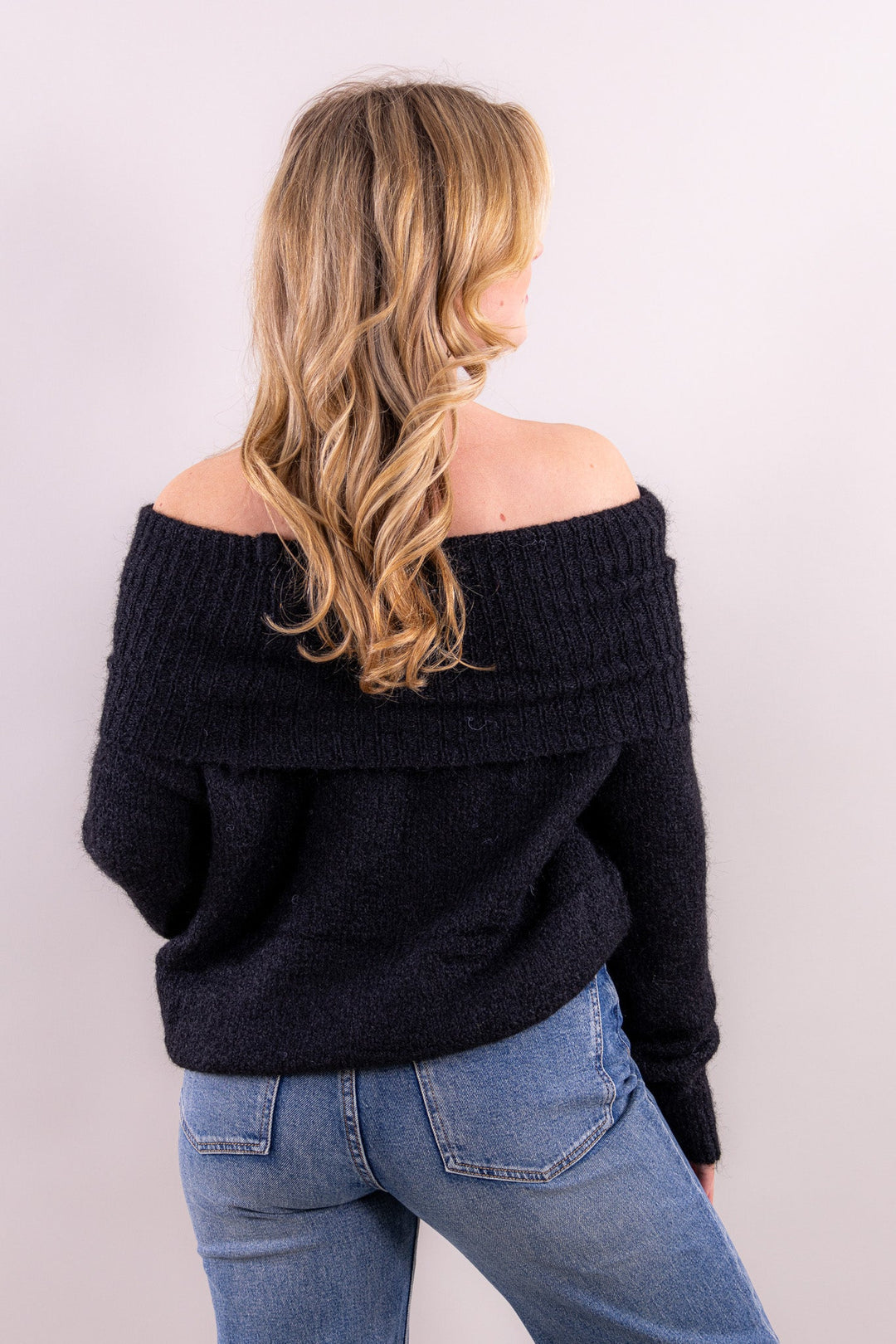 Nela off shoulder knit